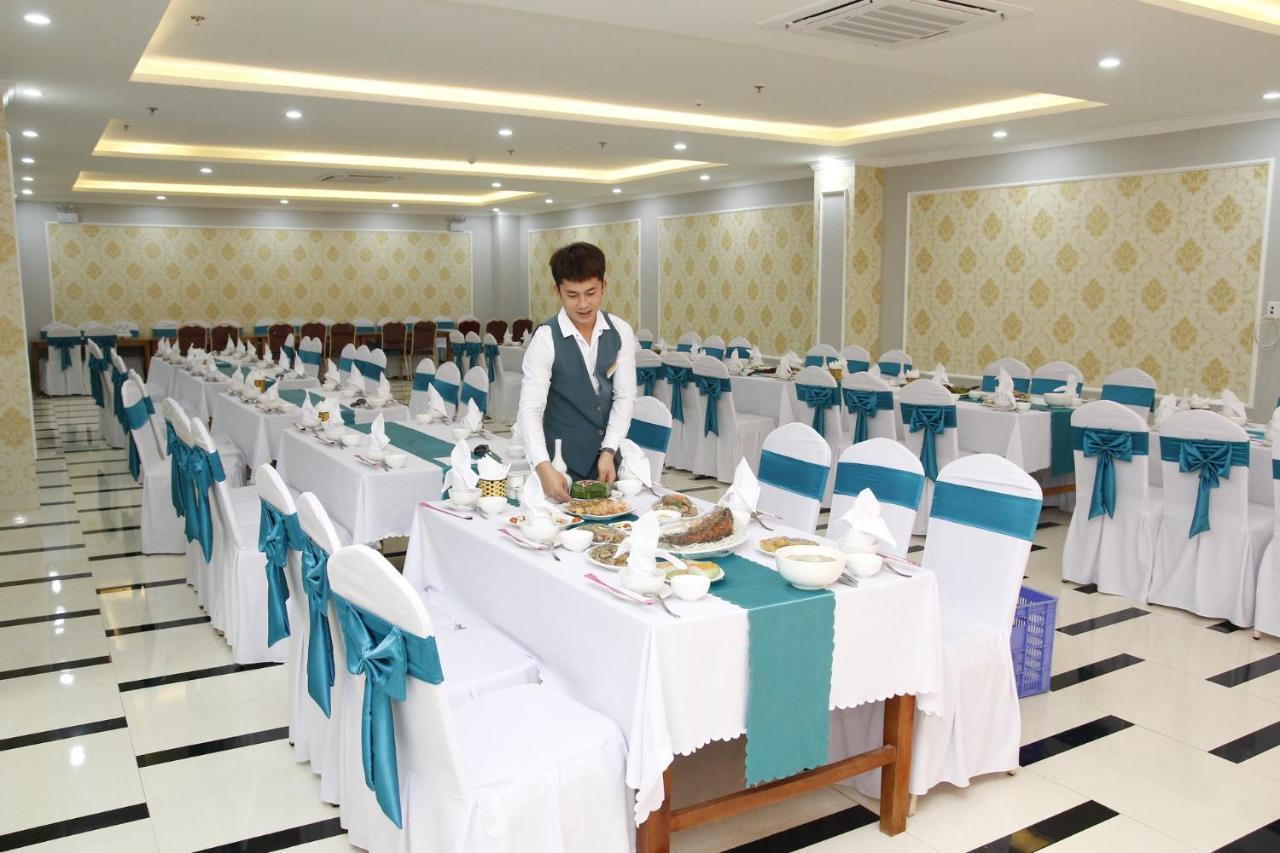 Hotel Khach San Hoa Ban Trang à Son La Extérieur photo