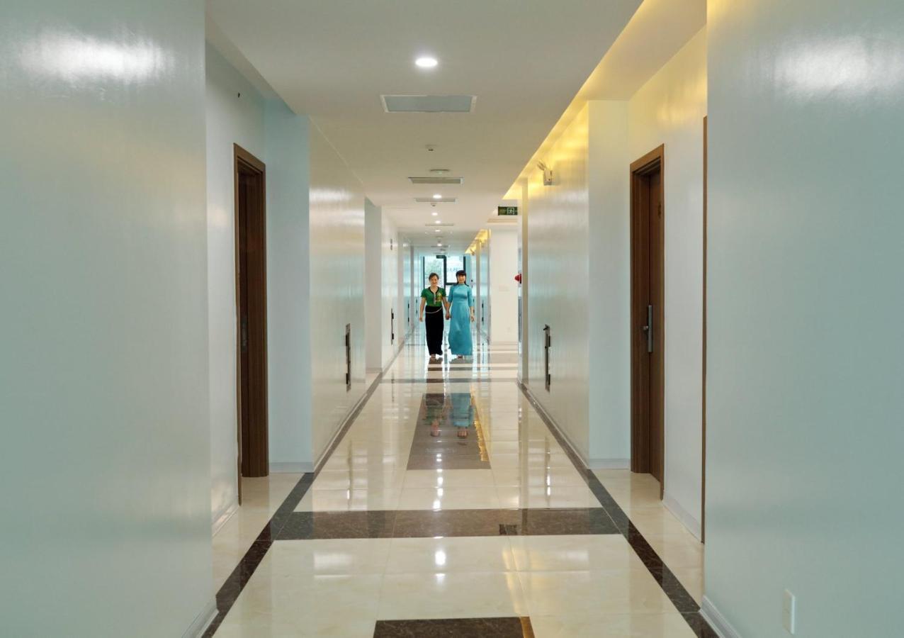 Hotel Khach San Hoa Ban Trang à Son La Extérieur photo