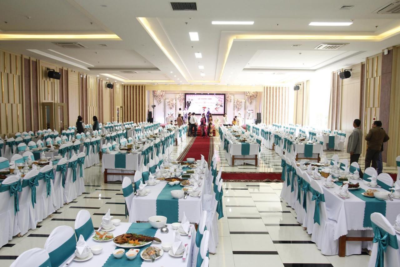 Hotel Khach San Hoa Ban Trang à Son La Extérieur photo